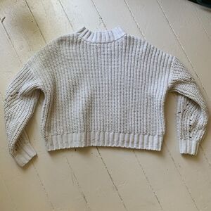 Hollister Chunky Knit Cropped Sweater size M